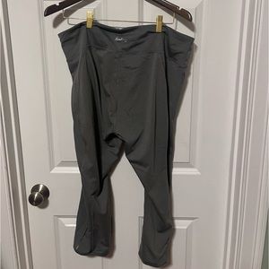 Spaulding gray leggings 2xl